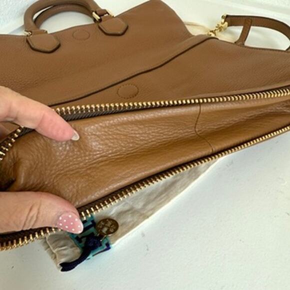 TORY BURCH Robinson Foldover Messenger Bag Brown Leather Crossbody Tote4 - Picture 7 of 13
